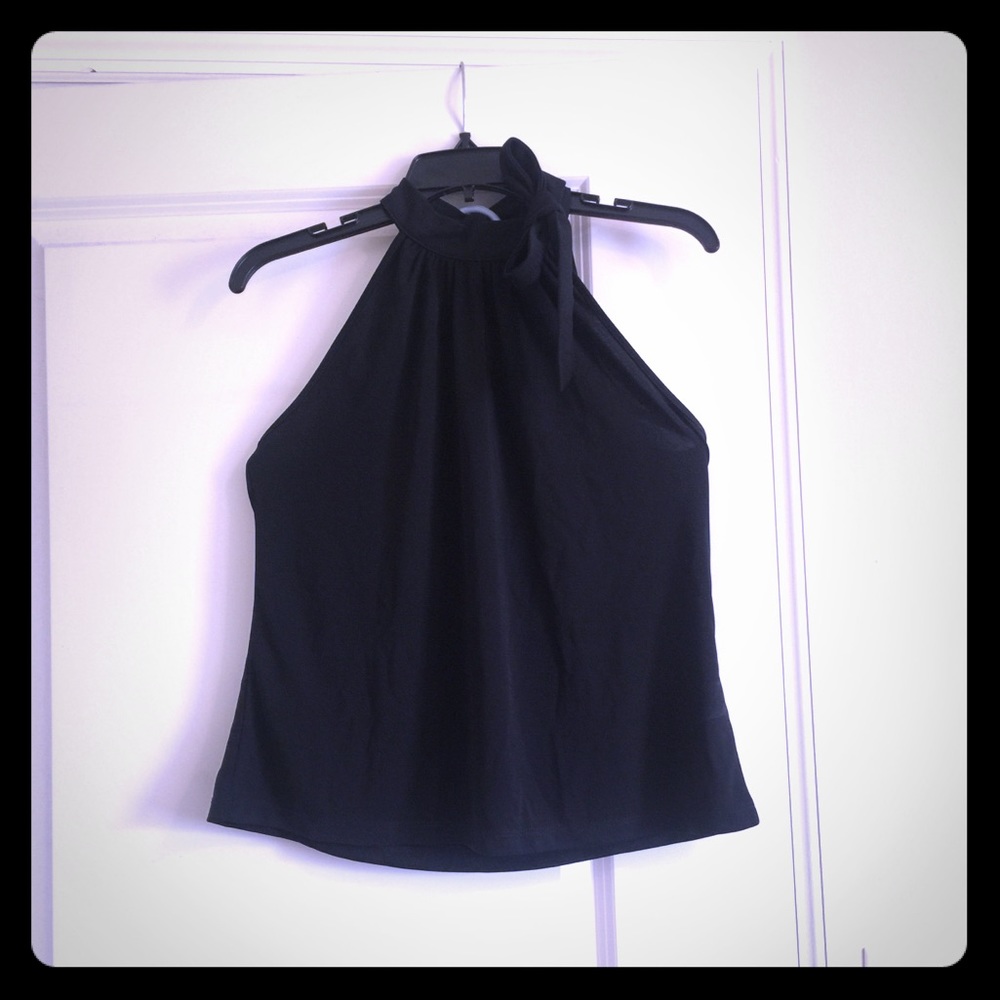Black sleeveless top
